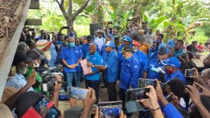 Pembangunan Honai Adat Nusantara di Nabire, RHP Bantu 500 Juta dan Semen 100 Sak 