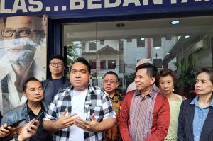 Justin Adrian,SH.,MH Berdialog Langsung dengan Riang Prasetya terkait Polemik Ruko Pluit