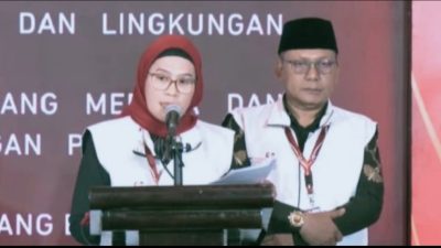 Nina Agustina Da’i Bahtiar Paparkan Visi Dan Misi Dalam Membangun Indramayu Dalam Debat Cabup dan Cawabup Indramayu di Hotel Holiday Inn Bandung