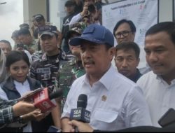 Menteri Kelautan dan Perikanan Kunjungi TPI dan Cold Storage Karangsong Indramayu, Pastikan Pasokan Ikan Cukup Menjelang Nataru dan Lebaran 2025